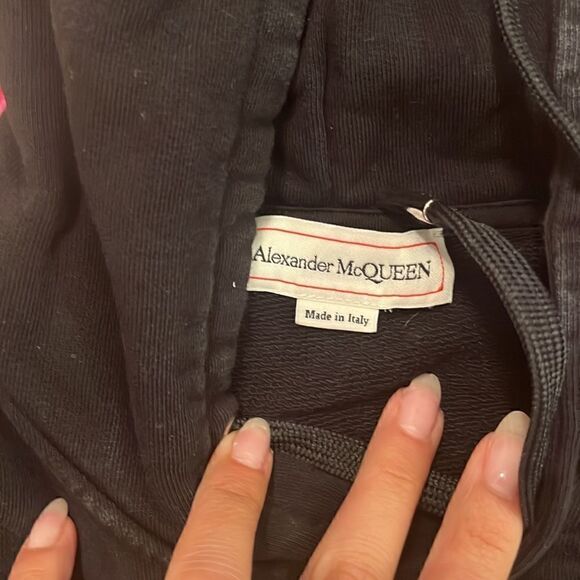 Alexander McQueen Men's Graffiti-Print Pullover Hoodie - Picture 3 of 7